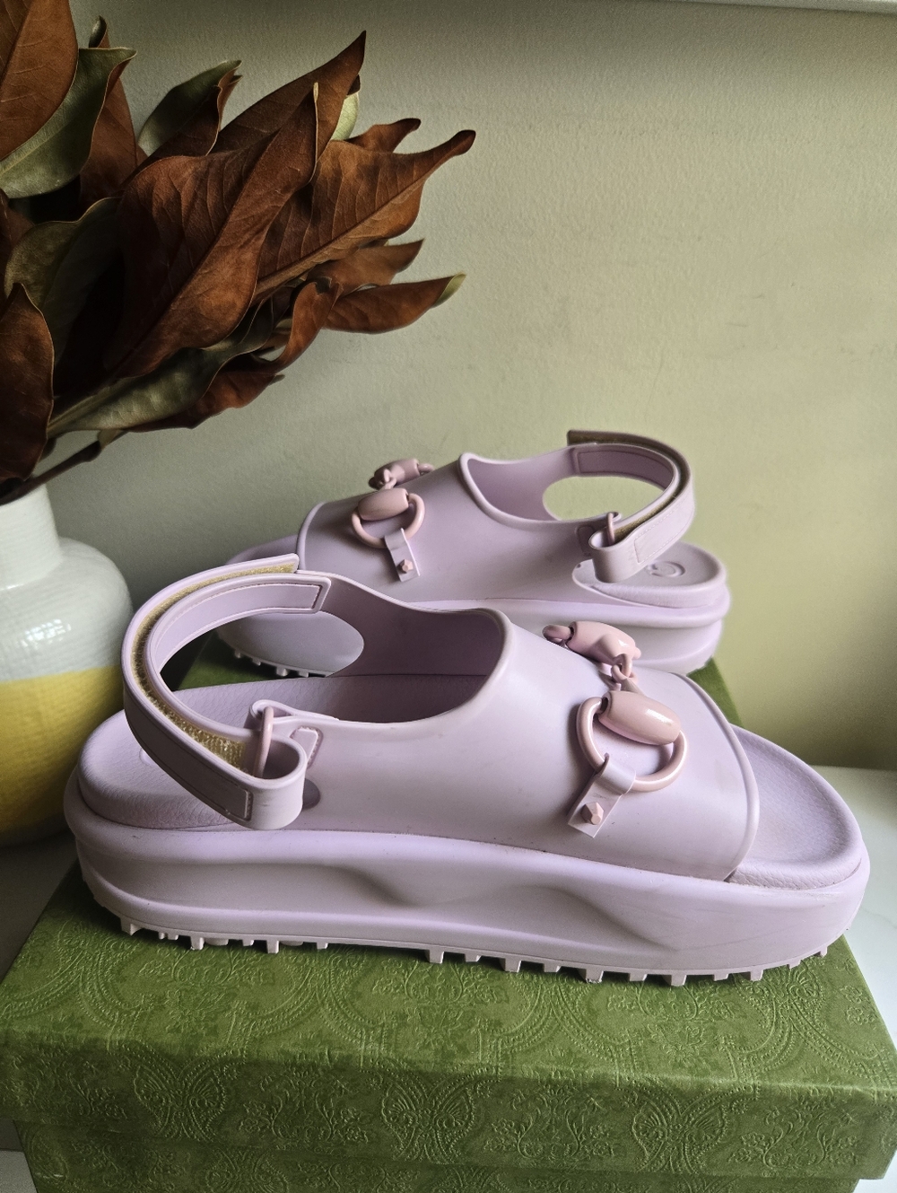 GUC Gucci Horsebit Women's Violet & Pale Pink Rubber Sandals Size 10 US 40 IT - Picture 4 of 15
